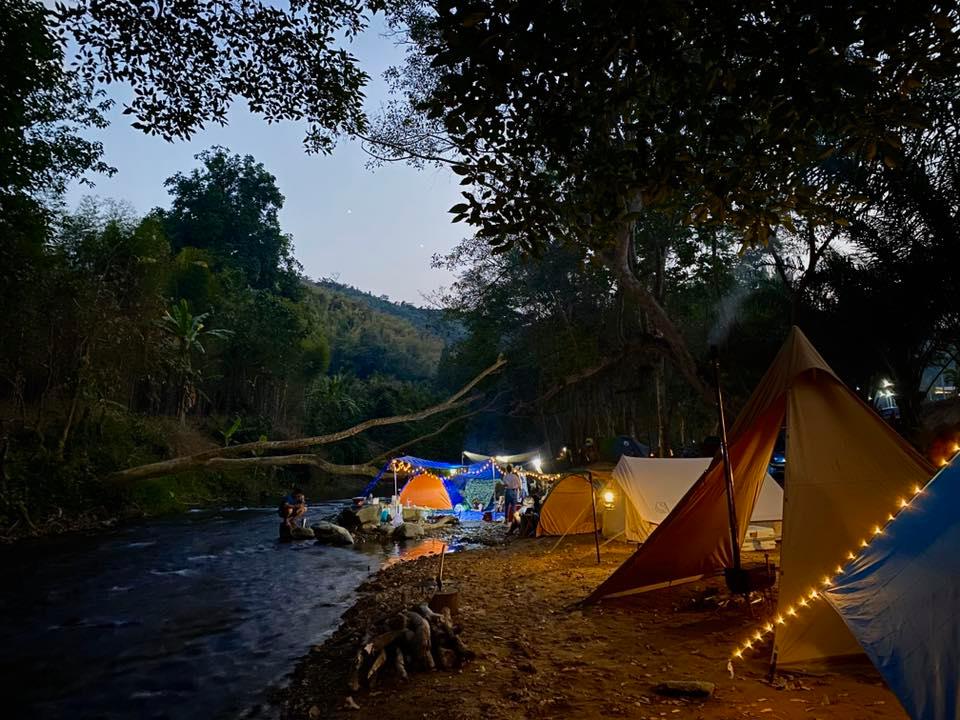 The lists of 10 camping spots in Ratchaburi nearby riverside with a ...